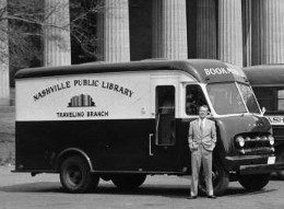 Bookmobile photo in black and white.