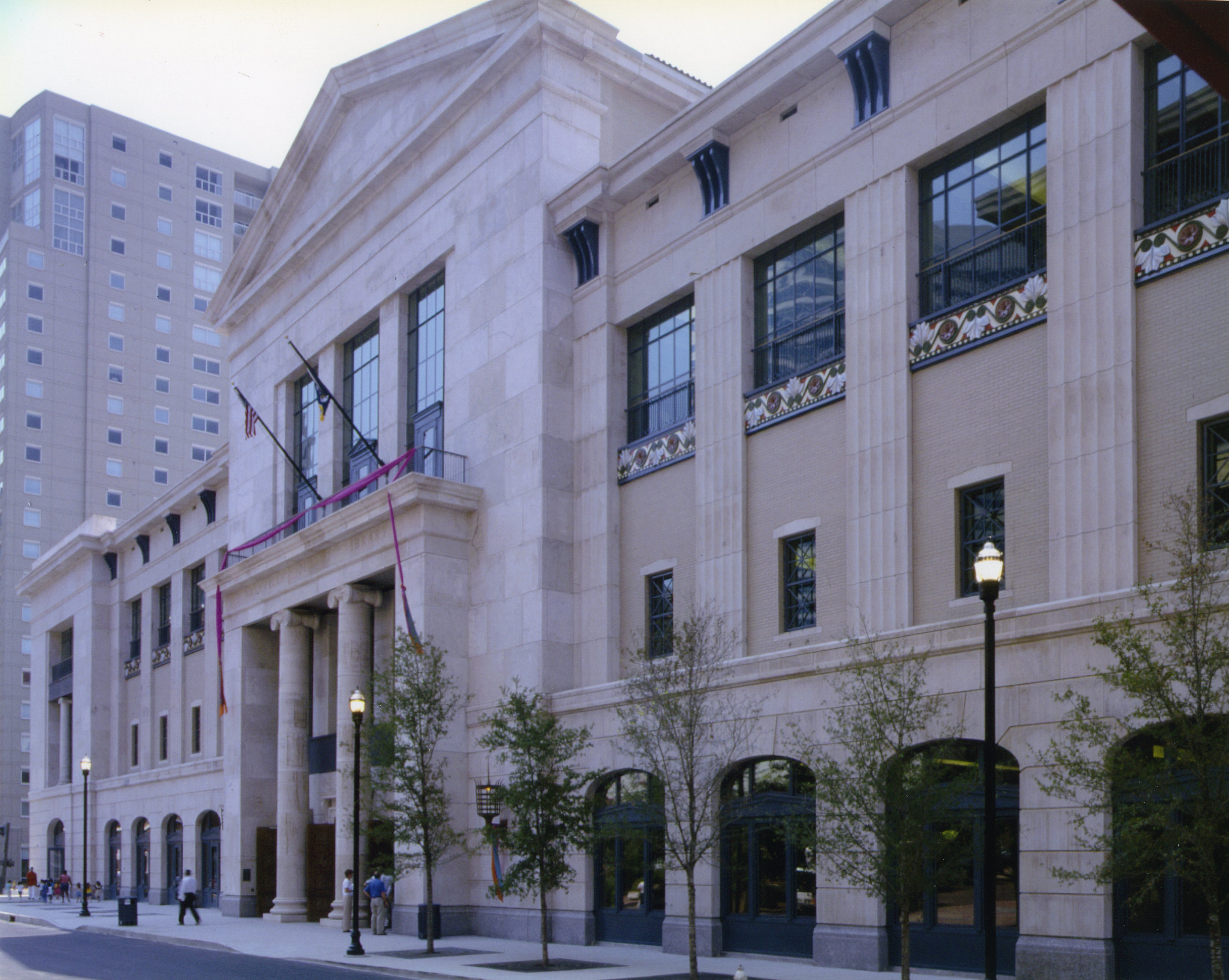 Exterior view of the Main Library Facade