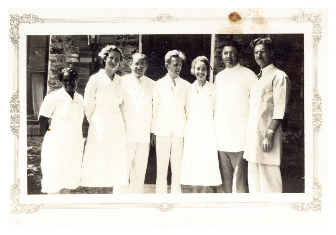 Photo of the Bunch Clinic Staff