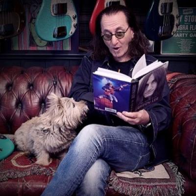 woman on a sofa reading a book